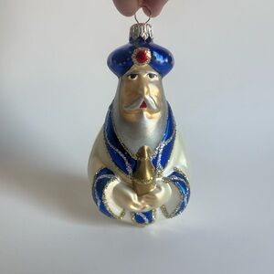 •Hallmark Frankincense Gifts for a King Blown Glass Ornament•